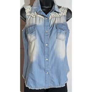 Miss Me Denim Vest Top Sleeveless Cotton Lace Trim Western Pearl Snap Small